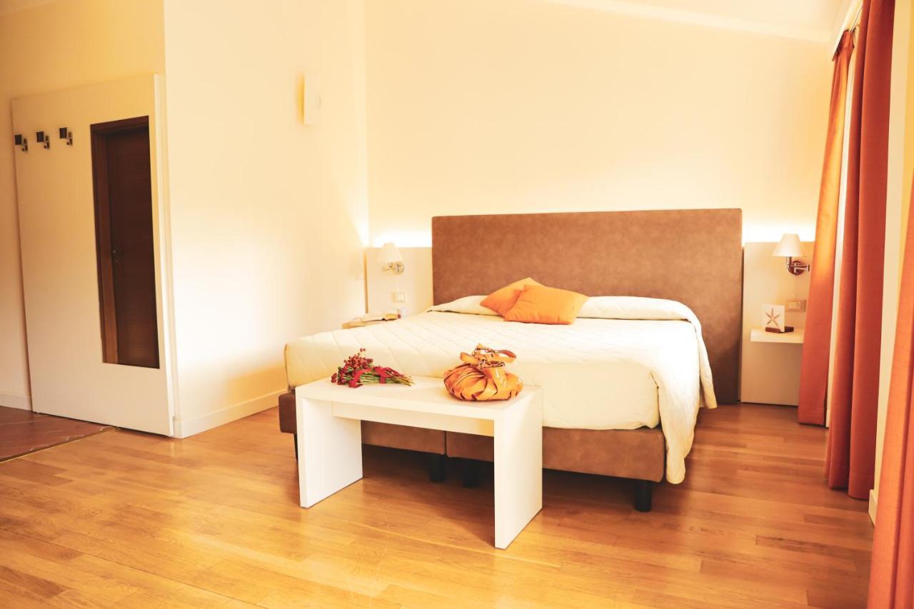 Ca Del Moro Resort & Spa Pontremoli Eksteriør bilde