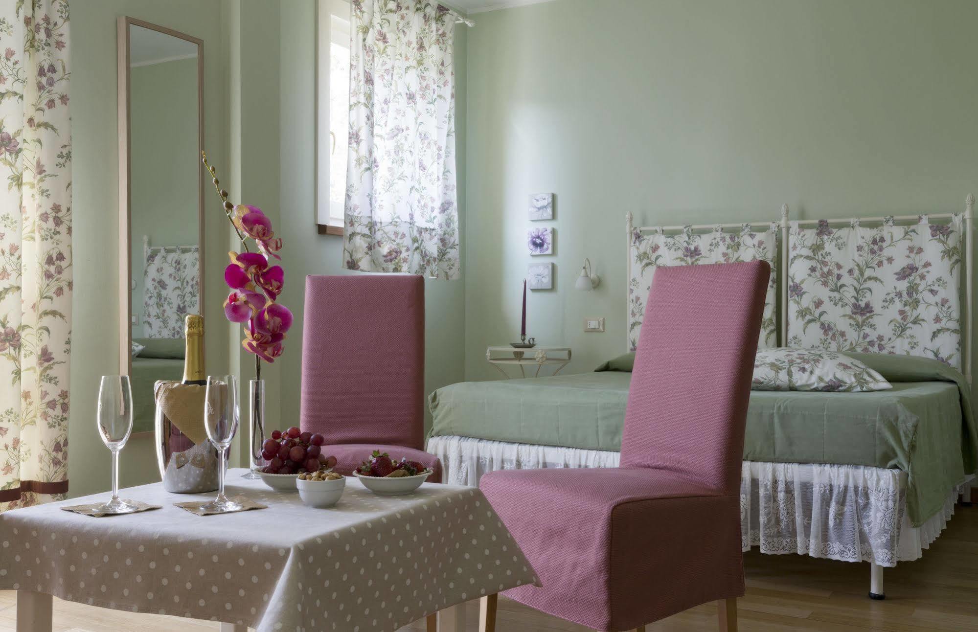 Ca Del Moro Resort & Spa Pontremoli Eksteriør bilde